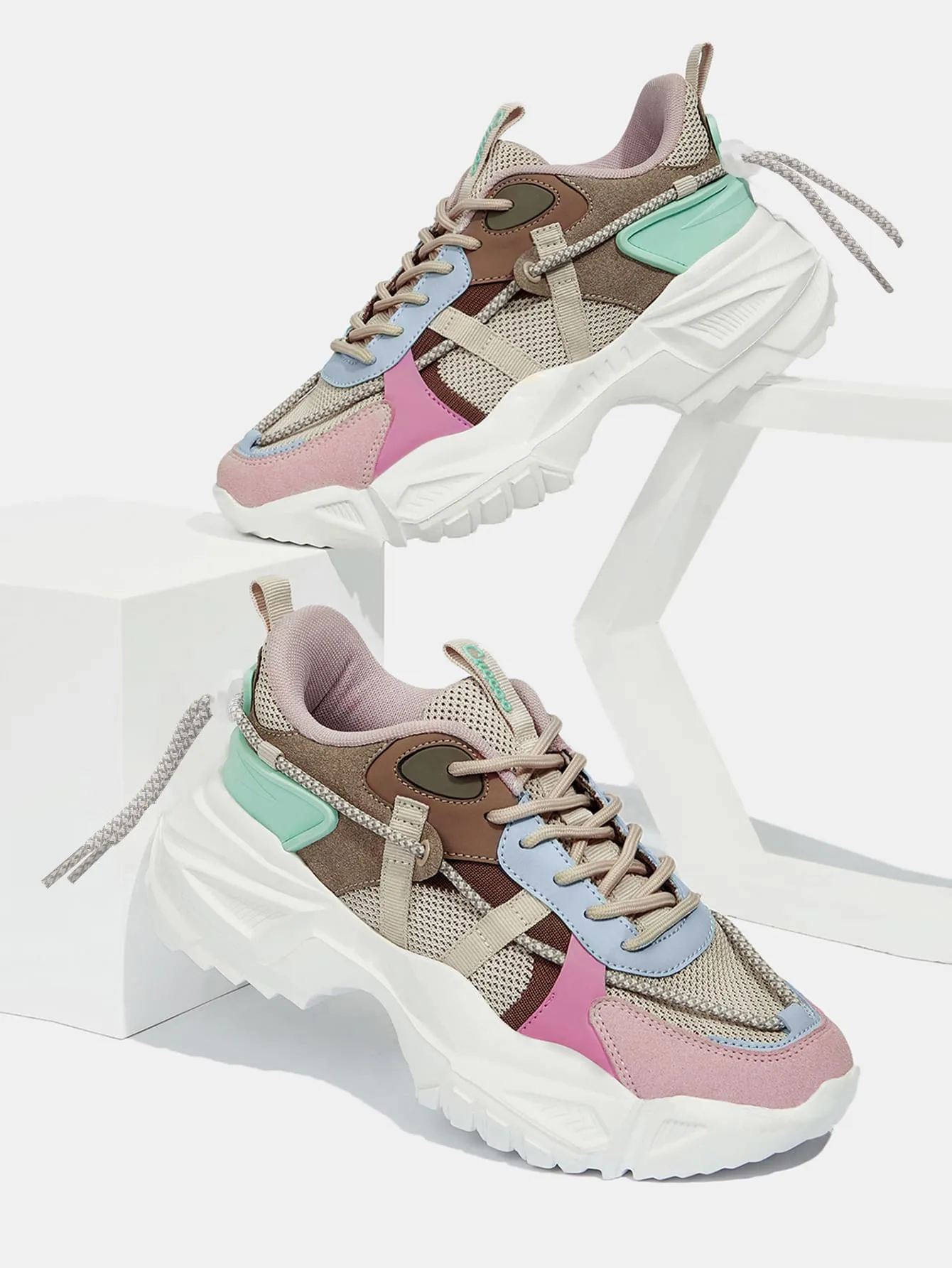 CUCCOO Trending Colorblock Mesh Splicing Design Chunky Sneakers