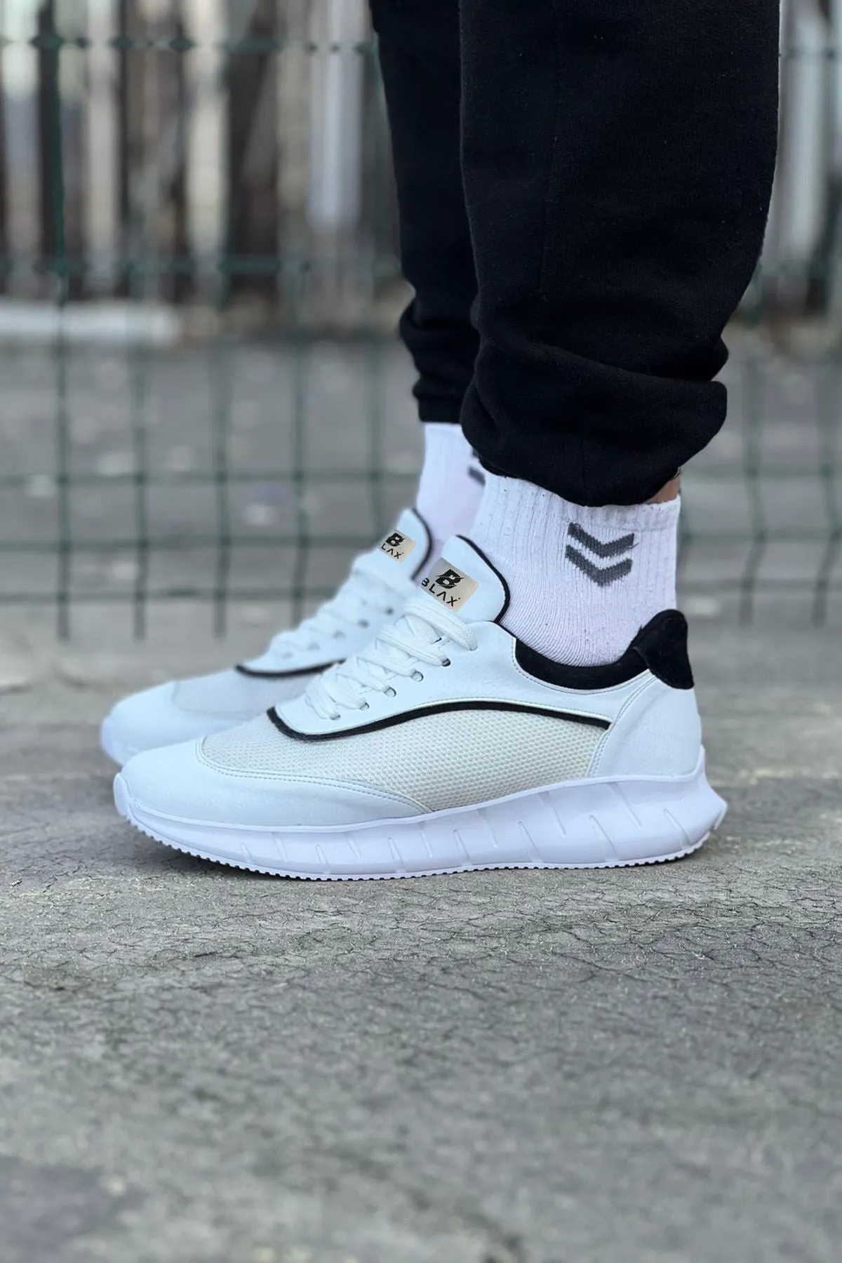 WG062 White Black Knitwear Men's Sports Shoes