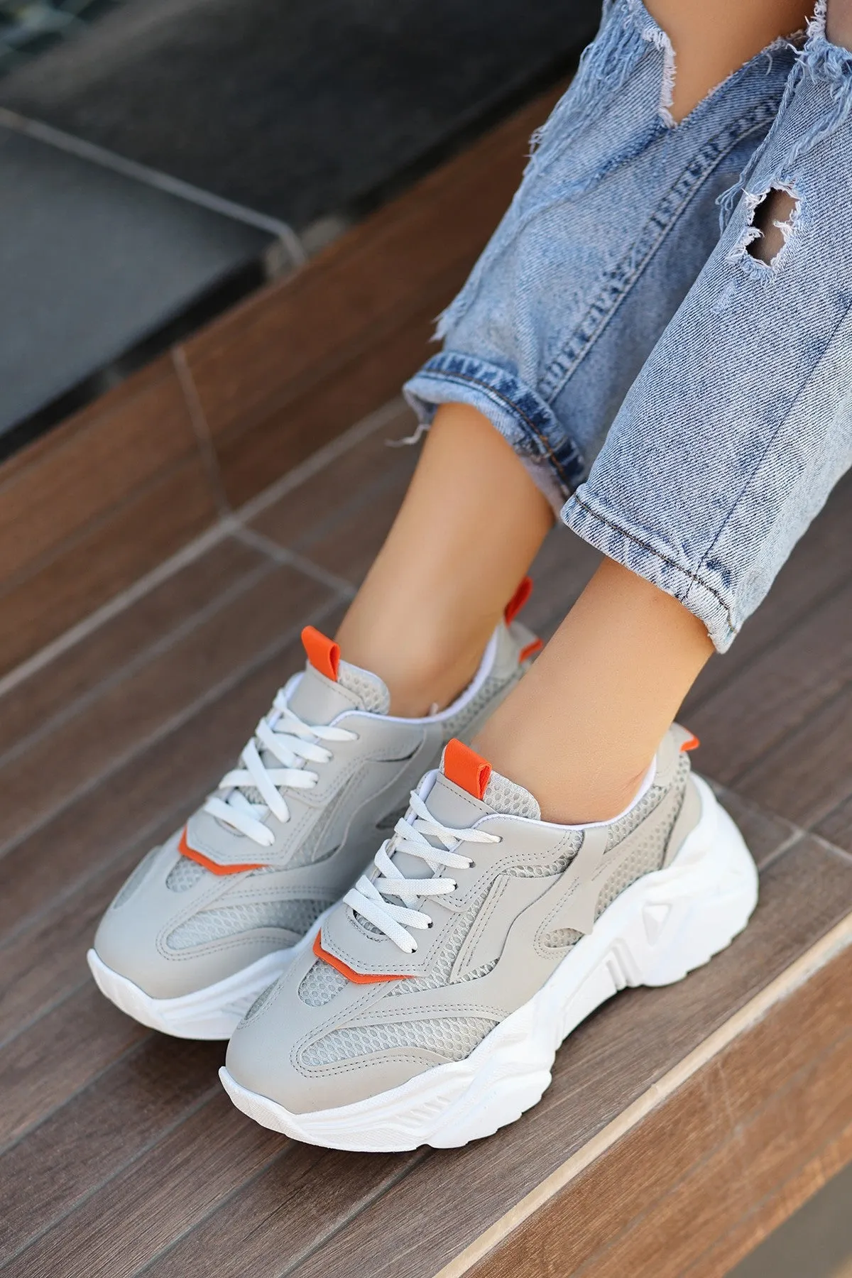 Women's Gray Leather Lace-Up Sports Shoes